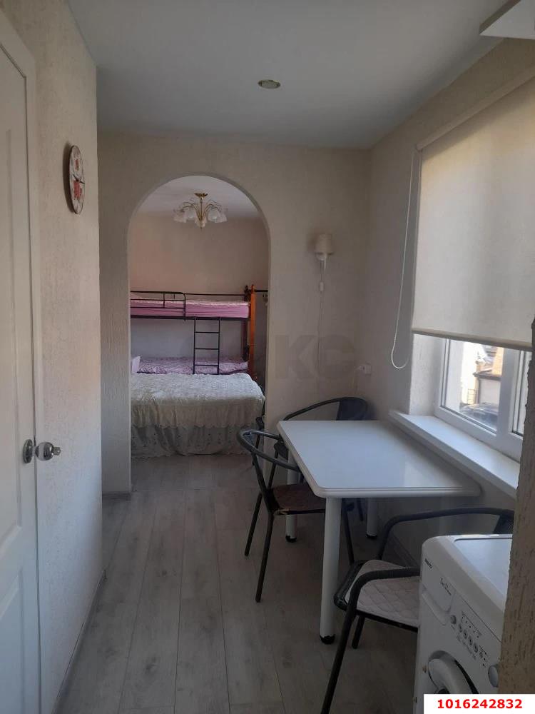 Фото №1: 1-комнатная квартира 17 м² - Геленджик, ул. Десантная, 26А