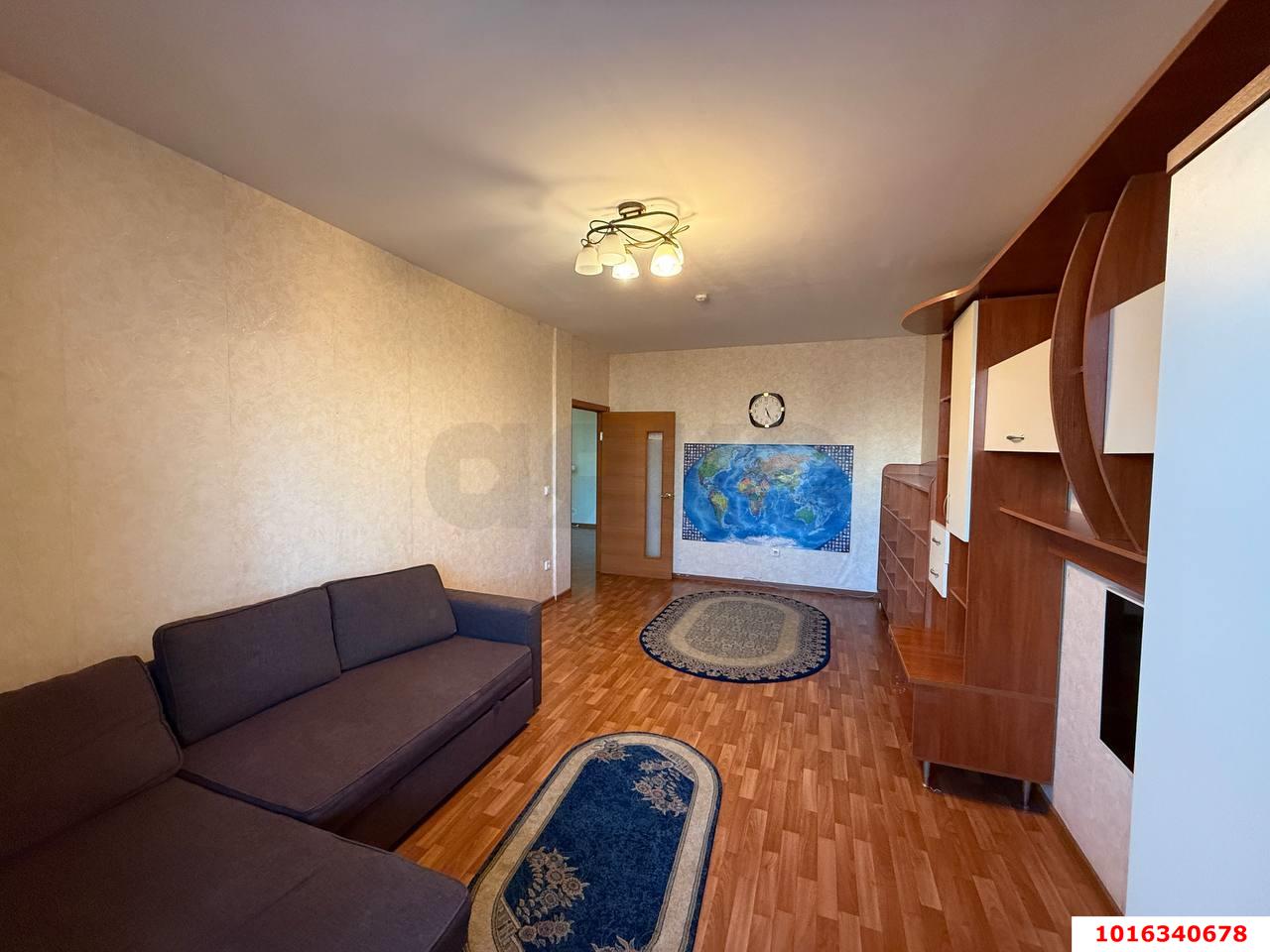 Фото №2: 3-комнатная квартира 102 м² - Краснодар, Карасунский внутригородской округ, мкр. Хлопчато-бумажный Комбинат, ул. Стасова, 183/2