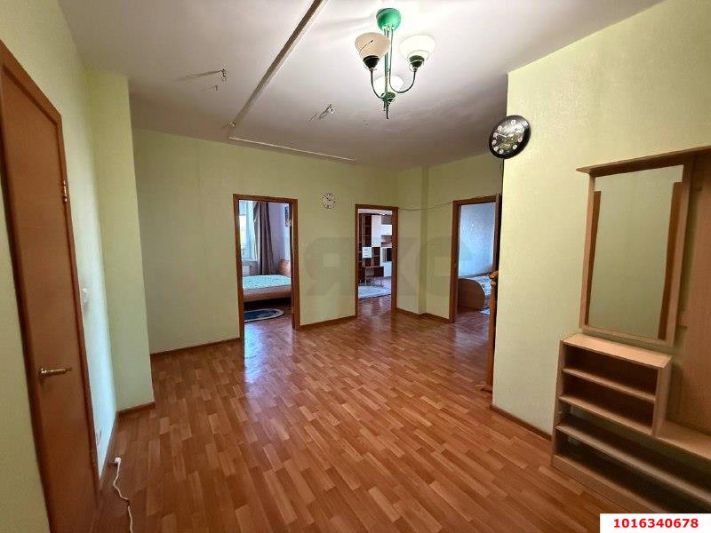 Фото №3: 3-комнатная квартира 102 м² - Краснодар, Карасунский внутригородской округ, мкр. Хлопчато-бумажный Комбинат, ул. Стасова, 183/2