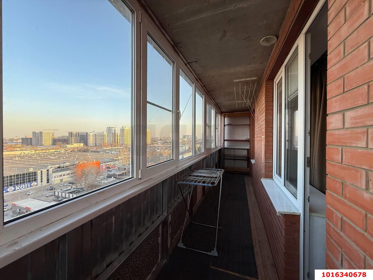 Фото №11: 3-комнатная квартира 102 м² - Краснодар, Карасунский внутригородской округ, мкр. Хлопчато-бумажный Комбинат, ул. Стасова, 183/2