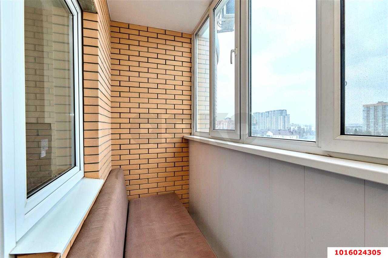 Фото №11: 2-комнатная квартира 68 м² - Краснодар, мкр. Западный внутригородской округ, ул. Фёдора Лузана, 4