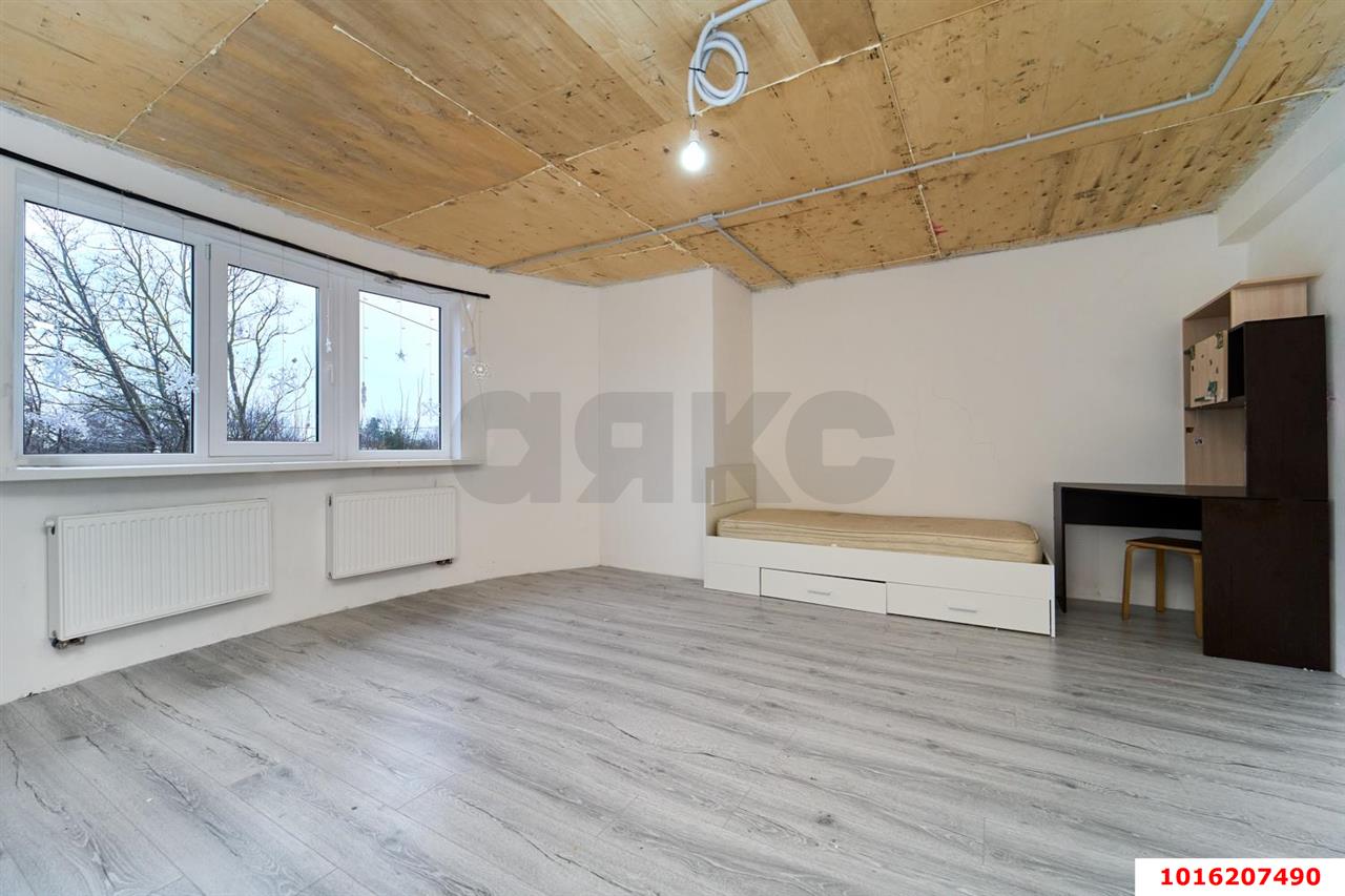 Фото №12: Дом 168 м² + 10 сот. - Черников, мкр. Прикубанский внутригородской округ, ул. Центральная, 22/1