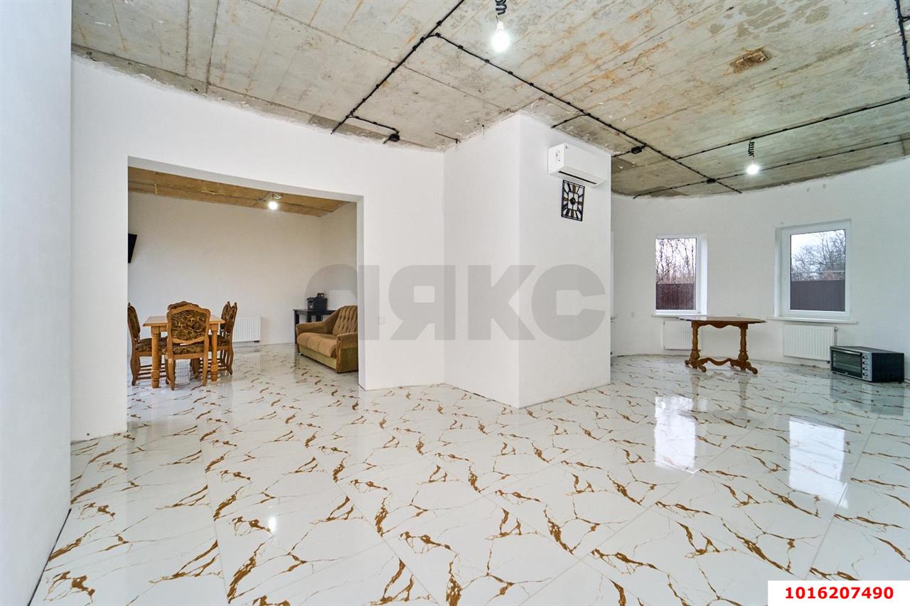 Фото №4: Дом 168 м² + 10 сот. - Черников, мкр. Прикубанский внутригородской округ, ул. Центральная, 22/1