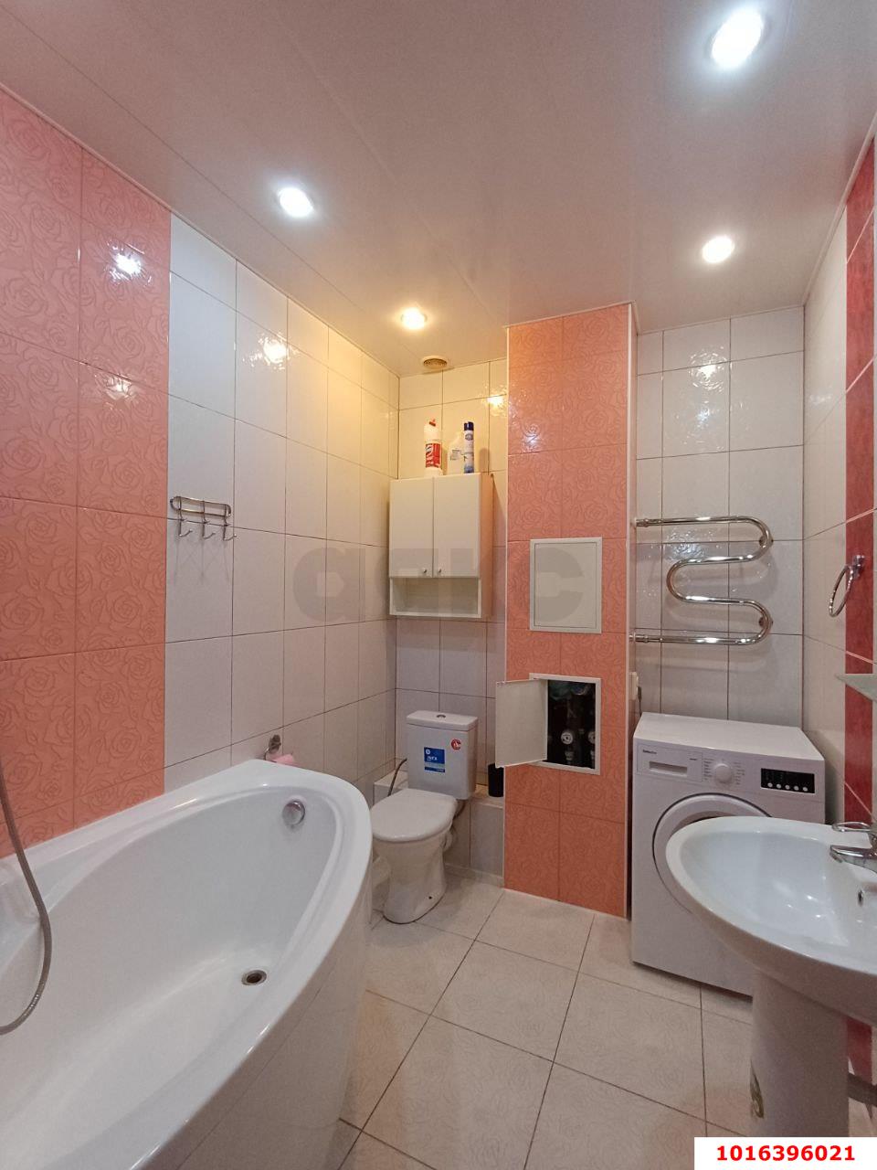 Фото №5: 1-комнатная квартира 40 м² - Краснодар, ЖК Возрождение, Прикубанский внутригородской округ, мкр. Восточно-Кругликовский, ул. имени 40-летия Победы, 113