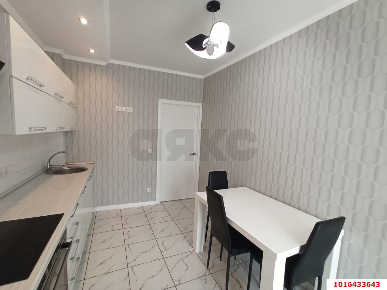 Фото №2: 2-комнатная квартира 60 м² - Краснодар, Центральный внутригородской округ, Центральный, мкр. ЖК Большой, ул. Красная, 176лит5/4