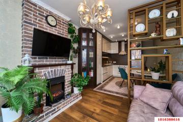 Фото №1: 2-комнатная квартира 60 м² - Краснодар, мкр. Прикубанский внутригородской округ, ул. имени 40-летия Победы, 184к2