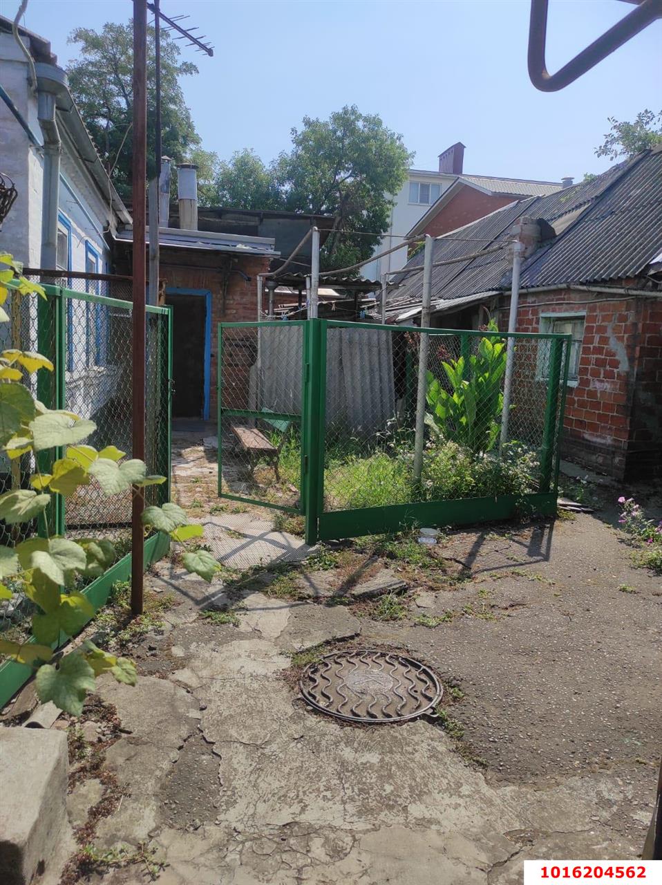 Фото №3: Дом 225 м² + 8.68 сот. - Краснодар, Западный внутригородской округ, мкр. Фестивальный, ул. имени Тургенева, 26