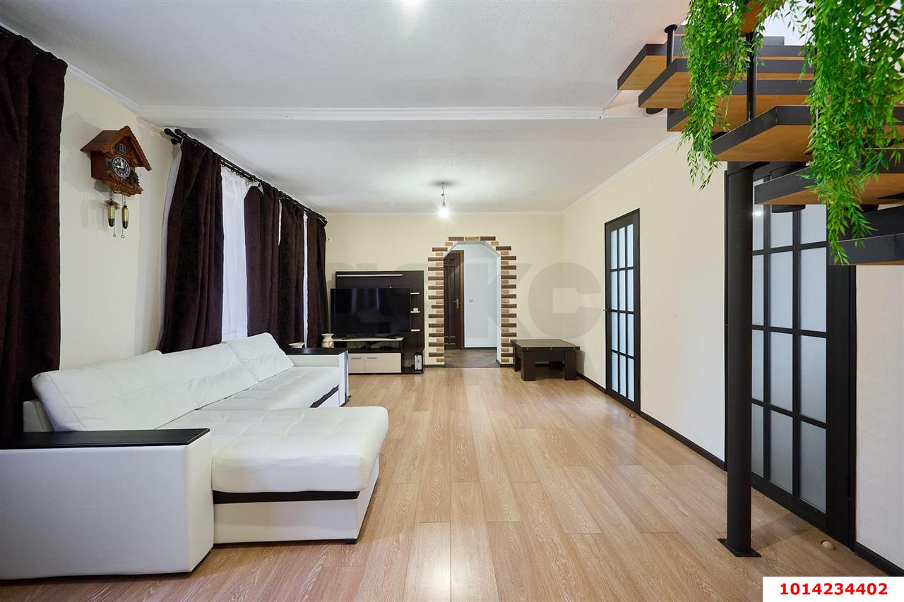 Фото №18: Дом 198 м² + 6.7 сот. - Краснодар, Карасунский внутригородской округ, ж/м Пашковский, ул. Атамана Лысенко, 32