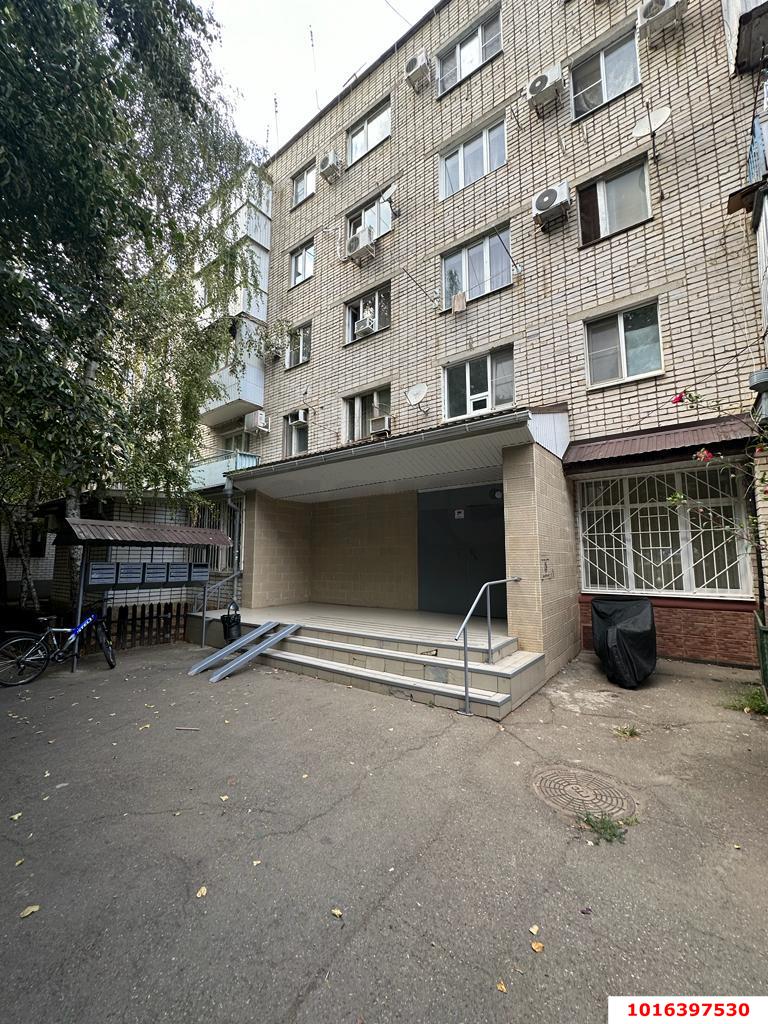 Фото №7: Комната 11 м² - Краснодар, Прикубанский внутригородской округ, мкр. Славянский, ул. Красных Партизан, 73