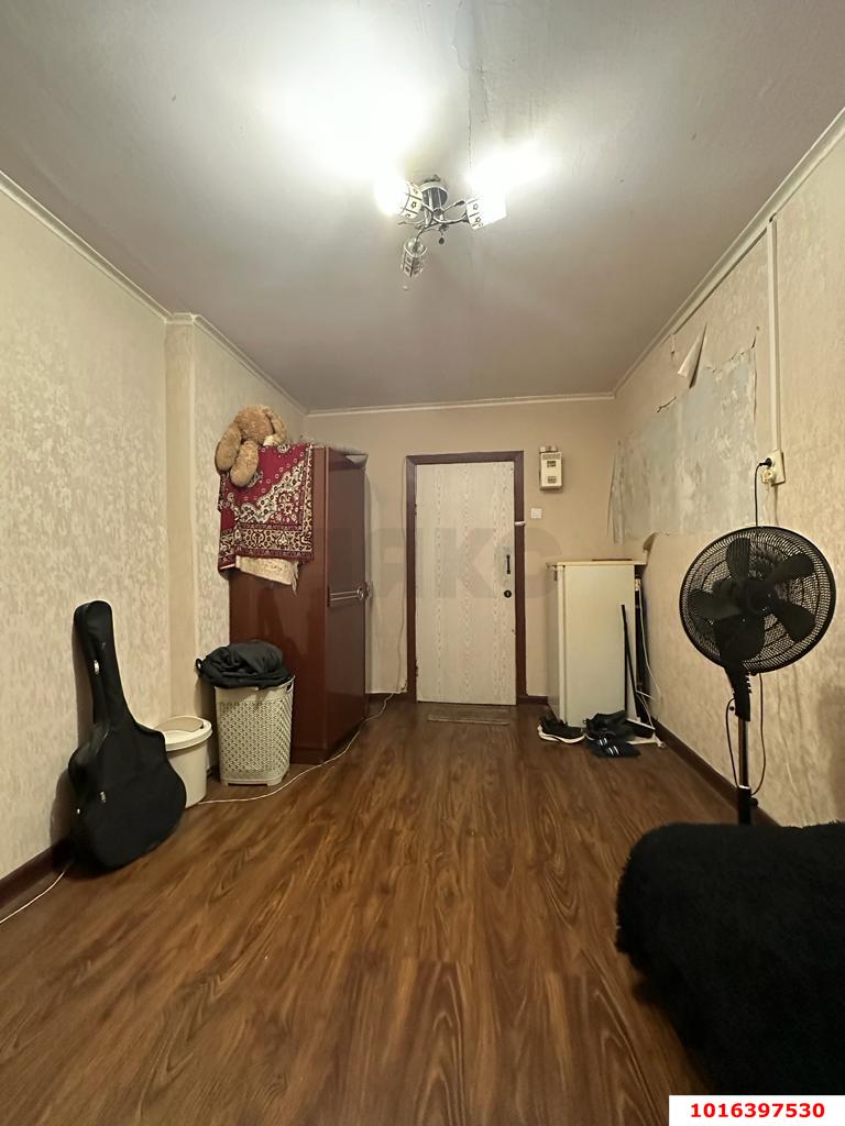 Фото №2: Комната 11 м² - Краснодар, Прикубанский внутригородской округ, мкр. Славянский, ул. Красных Партизан, 73