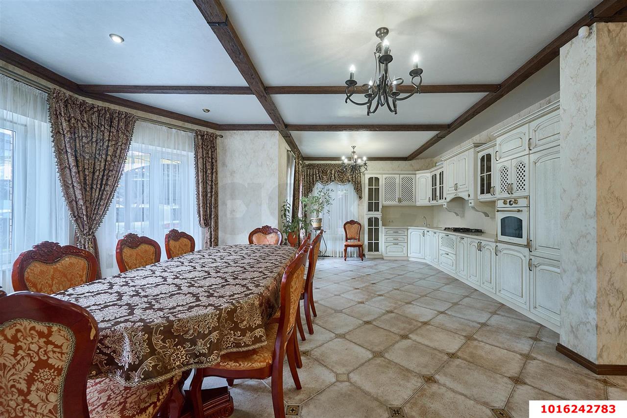 Фото №2: Дом 213 м² + 10 сот. - Козет, мкр. КП Зелёный остров, ул. Солнечная, 14