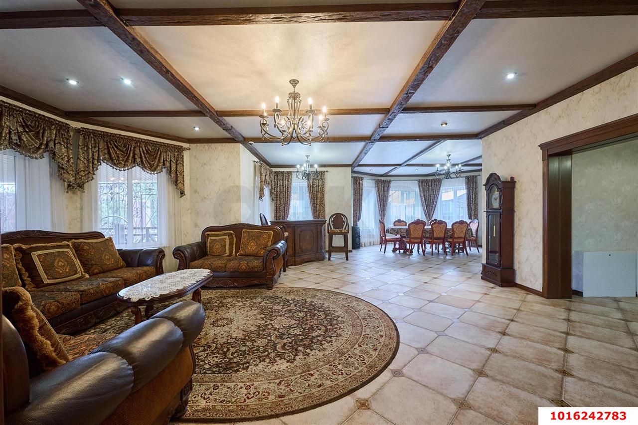 Фото №1: Дом 213 м² + 10 сот. - Козет, мкр. КП Зелёный остров, ул. Солнечная, 14