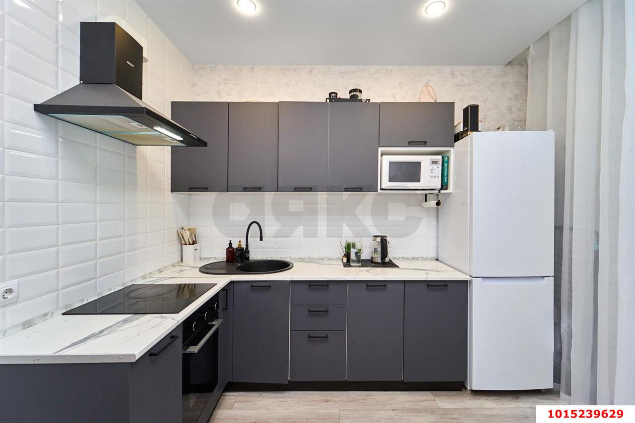 Фото №4: 1-комнатная квартира 36 м² - Краснодар, Прикубанский внутригородской округ, Калинино, Завод Радиоизмерительных Приборов, мкр. ЖК Акварели-2, ул. Тепличная, 62/1к6