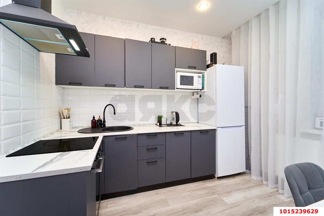 Фото №2: 1-комнатная квартира 36 м² - Краснодар, Прикубанский внутригородской округ, Калинино, Завод Радиоизмерительных Приборов, мкр. ЖК Акварели-2, ул. Тепличная, 62/1к6