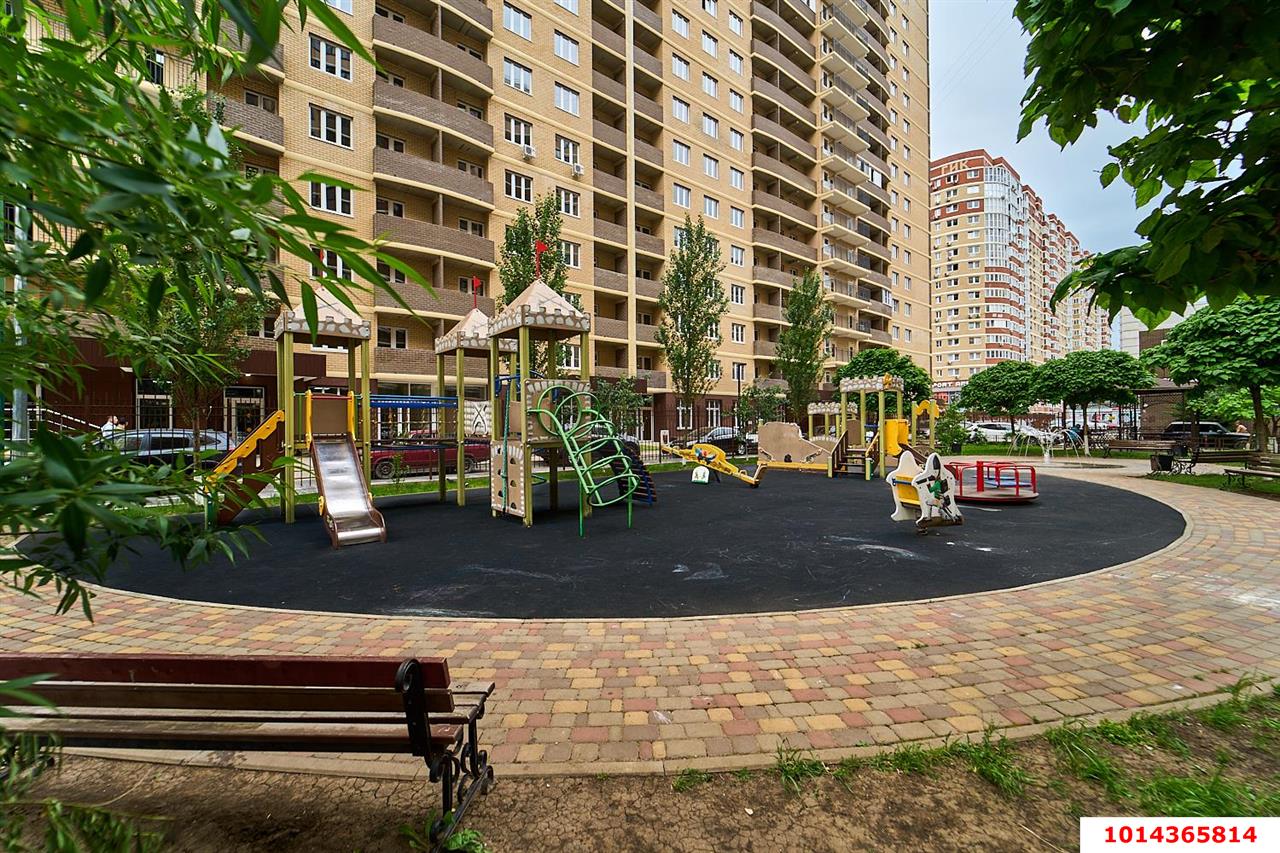 Фото №17: 3-комнатная квартира 98 м² - Краснодар, жилой комплекс Победа-2, Прикубанский внутригородской округ, Завод Радиоизмерительных Приборов, мкр. имени Петра Метальникова, ул. Цезаря Куникова, 35