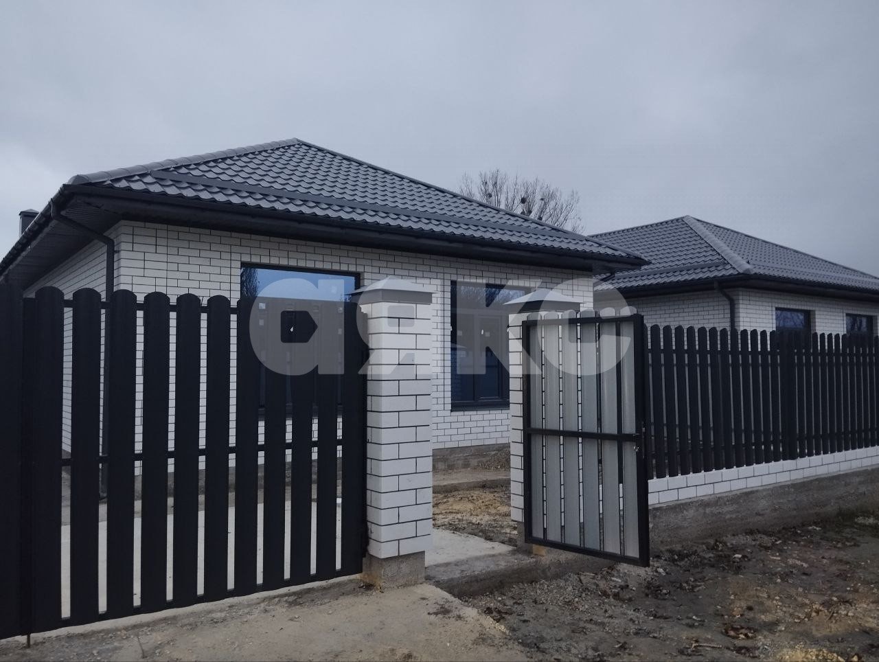 Фото №1: Дом 90 м² + 4 сот. - Семигорский, ул. Луговая