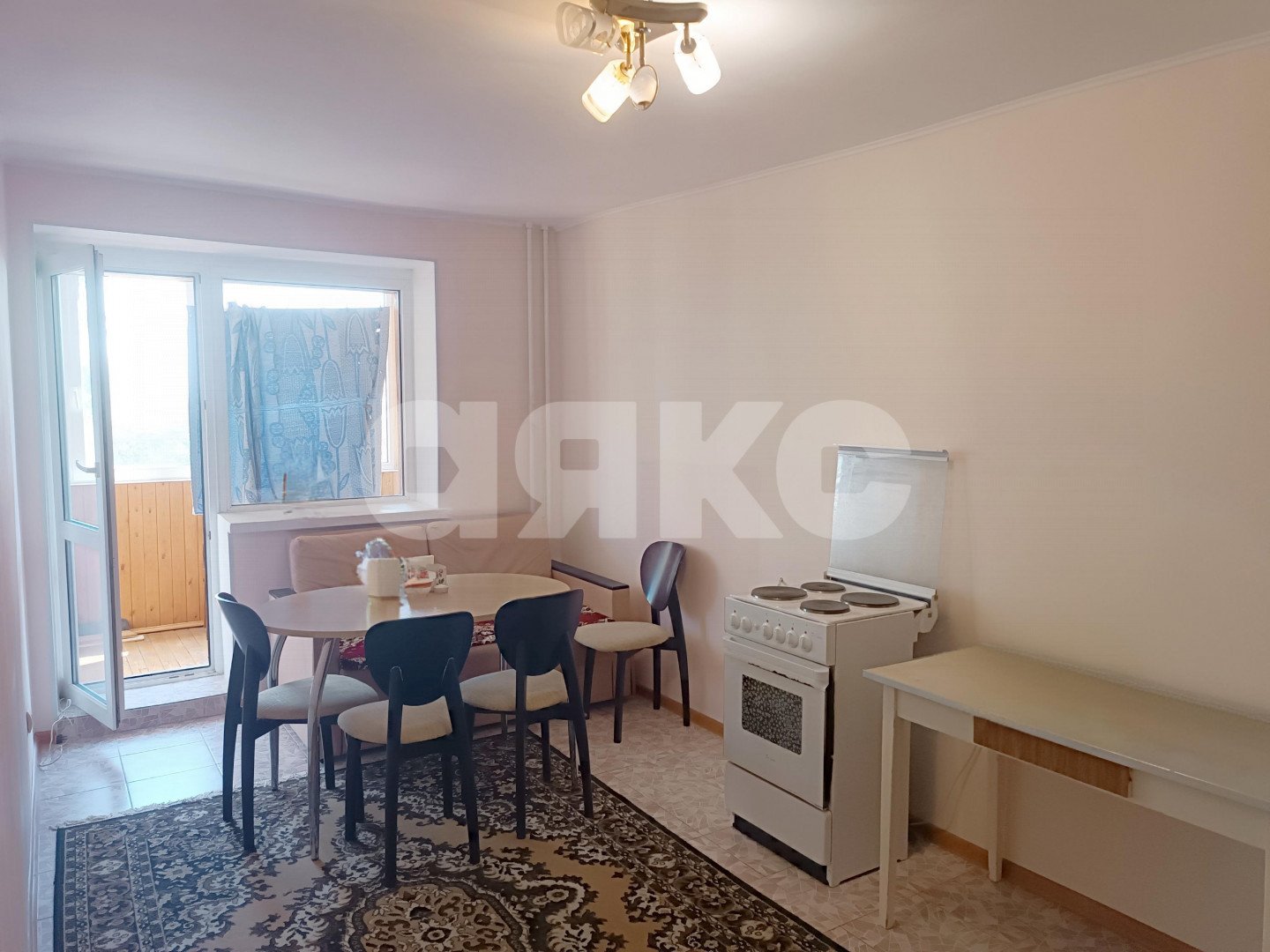 Фото №2: 2-комнатная квартира <span class="whitespace-nowrap">63 м²</span>, <span class="whitespace-nowrap">3/5 эт.</span> - Волгоград, Тракторозаводский, мкр. Горный, ул. Клименко, 7