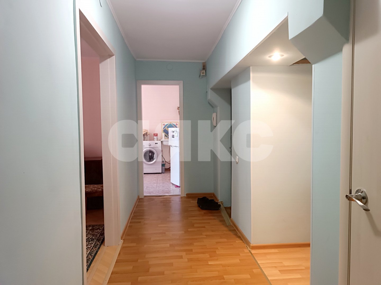 Фото №6: 2-комнатная квартира <span class="whitespace-nowrap">63 м²</span>, <span class="whitespace-nowrap">3/5 эт.</span> - Волгоград, Тракторозаводский, мкр. Горный, ул. Клименко, 7