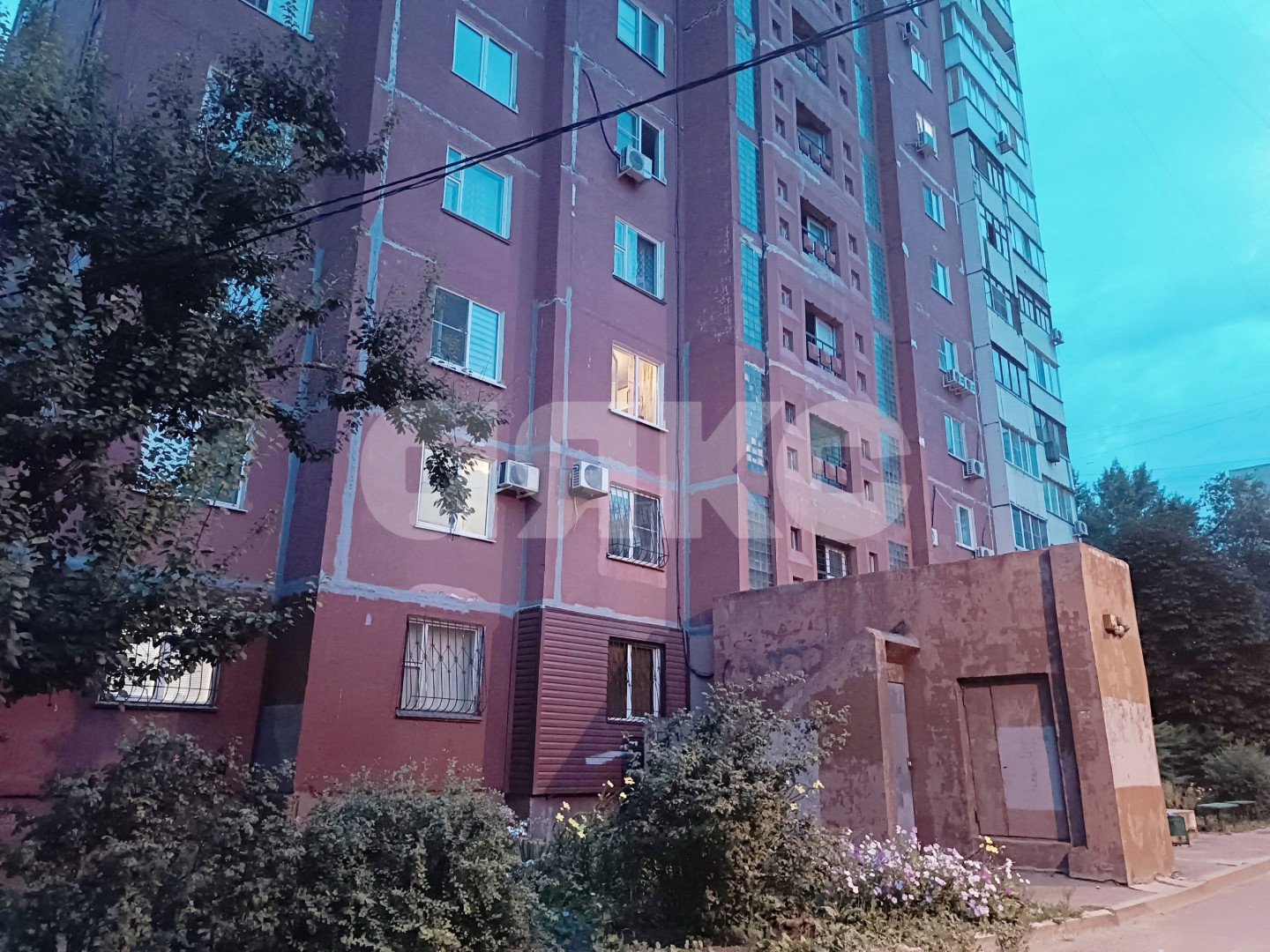 Фото №10: 1-комнатная квартира <span class="whitespace-nowrap">35 м²</span>, <span class="whitespace-nowrap">10/16 эт.</span> - Волгоград, Тракторозаводский, Спартановка, мкр. 413-й, ул. набережная Волжской Флотилии, 7