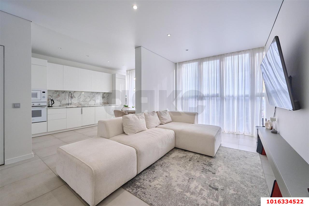 Фото №1: 2-комнатная квартира 55 м² - Краснодар, Прикубанский внутригородской округ, мкр. Парк Победы, ул. Героя Пешкова, 14к2