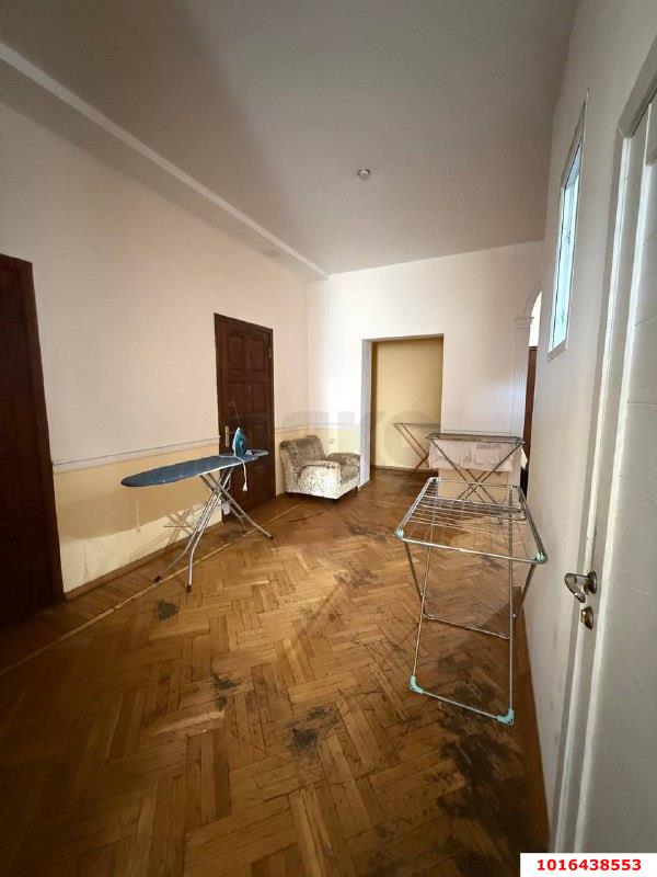 Фото №5: Коммерция 700 м² - Краснодар, Центральный внутригородской округ, мкр. Дубинка, ул. Болотникова, 26