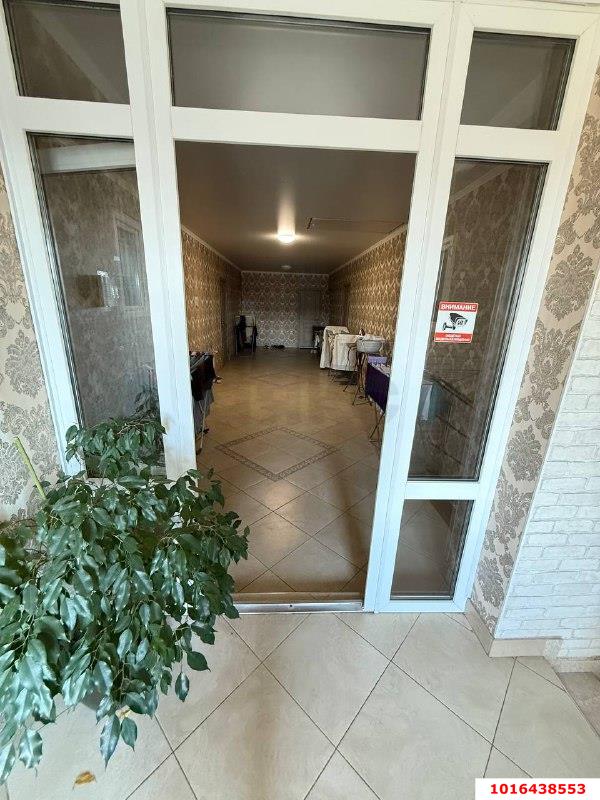 Фото №6: Коммерция 700 м² - Краснодар, Центральный внутригородской округ, мкр. Дубинка, ул. Болотникова, 26