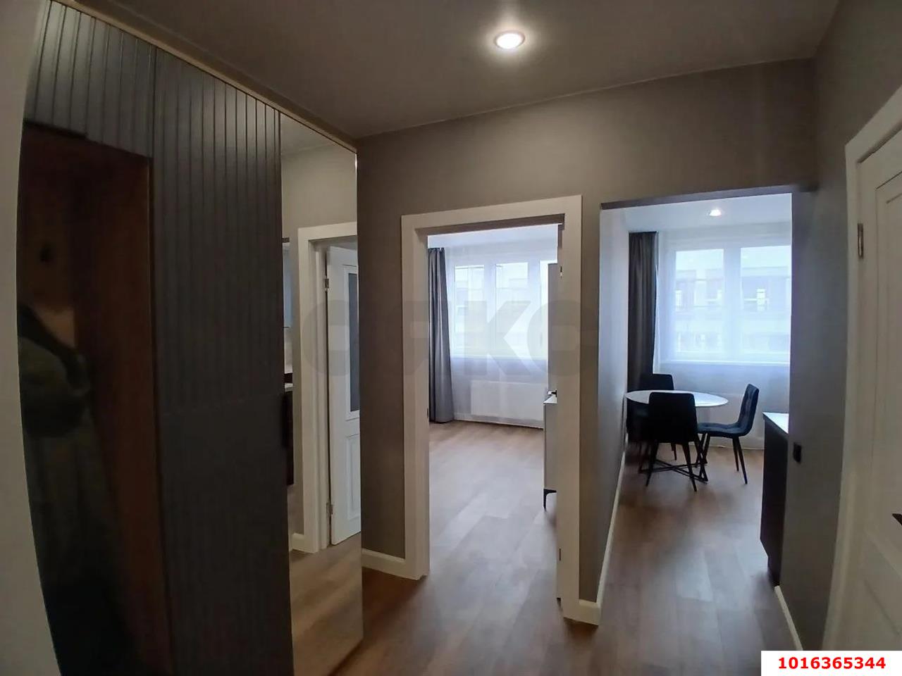 Фото №8: 1-комнатная квартира 42 м² - Краснодар, Прикубанский внутригородской округ, жилой комплекс Европа-Сити, мкр. жилой комплекс Европа Клубный Квартал 6, ул. Карпатская, 7