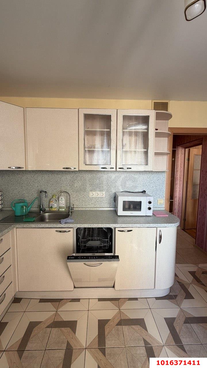 Фото №2: 1-комнатная квартира 40 м² - Краснодар, Центральный внутригородской округ, жилой комплекс имени Чехова, мкр. Дубинка, ул. имени Чехова, 4