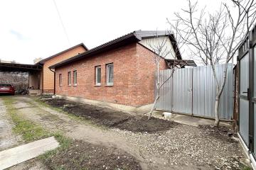 Фото №1: Дом 145 м² - Краснодар, мкр. 40 лет Победы, ул. 1 Мая, 144