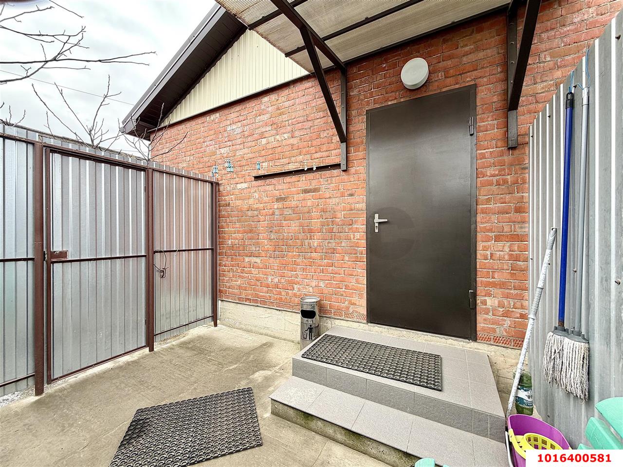 Фото №13: Дом 145 м² + 4.83 сот. - Краснодар, Прикубанский внутригородской округ, мкр. 40 лет Победы, ул. 1 Мая, 144