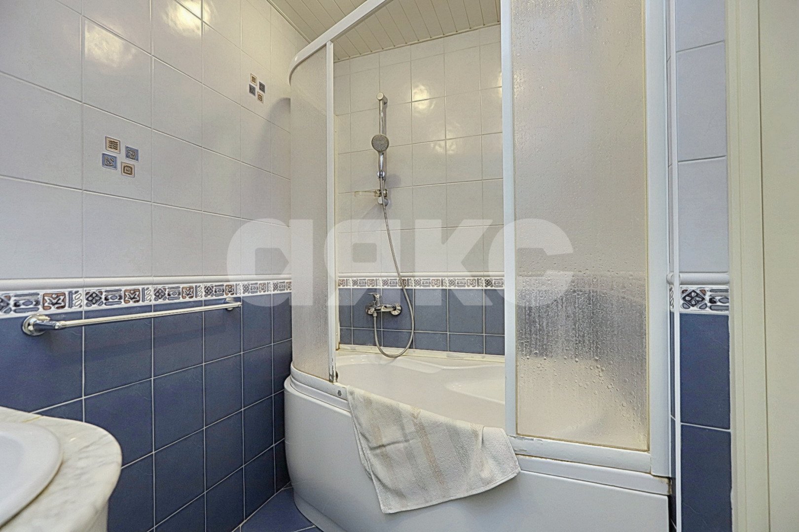 Фото №16: 3-комнатная квартира 92 м² - Липецк, мкр. Советский округ, ул. Октябрьская, 74