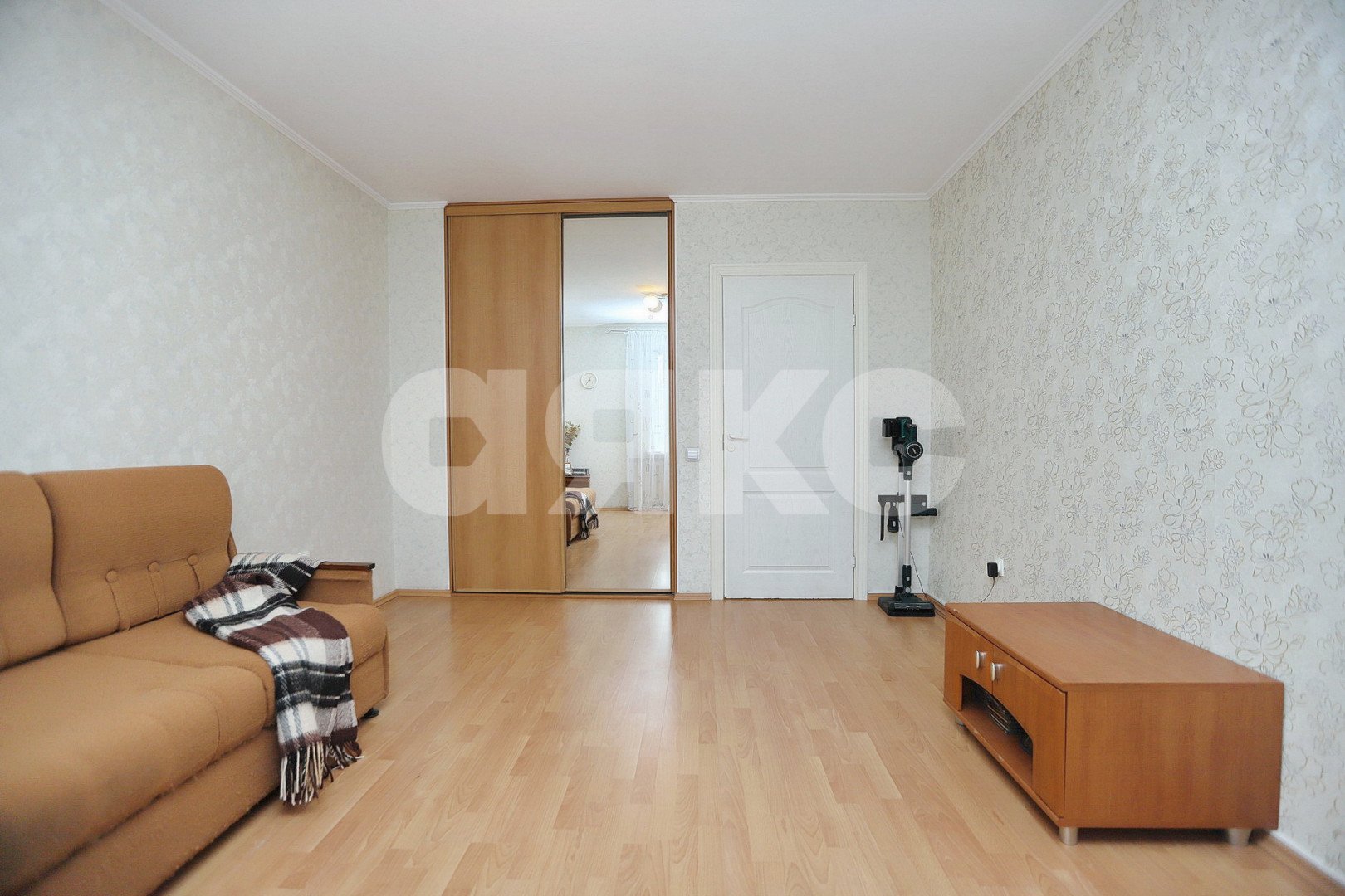 Фото №4: 3-комнатная квартира 92 м² - Липецк, мкр. Советский округ, ул. Октябрьская, 74