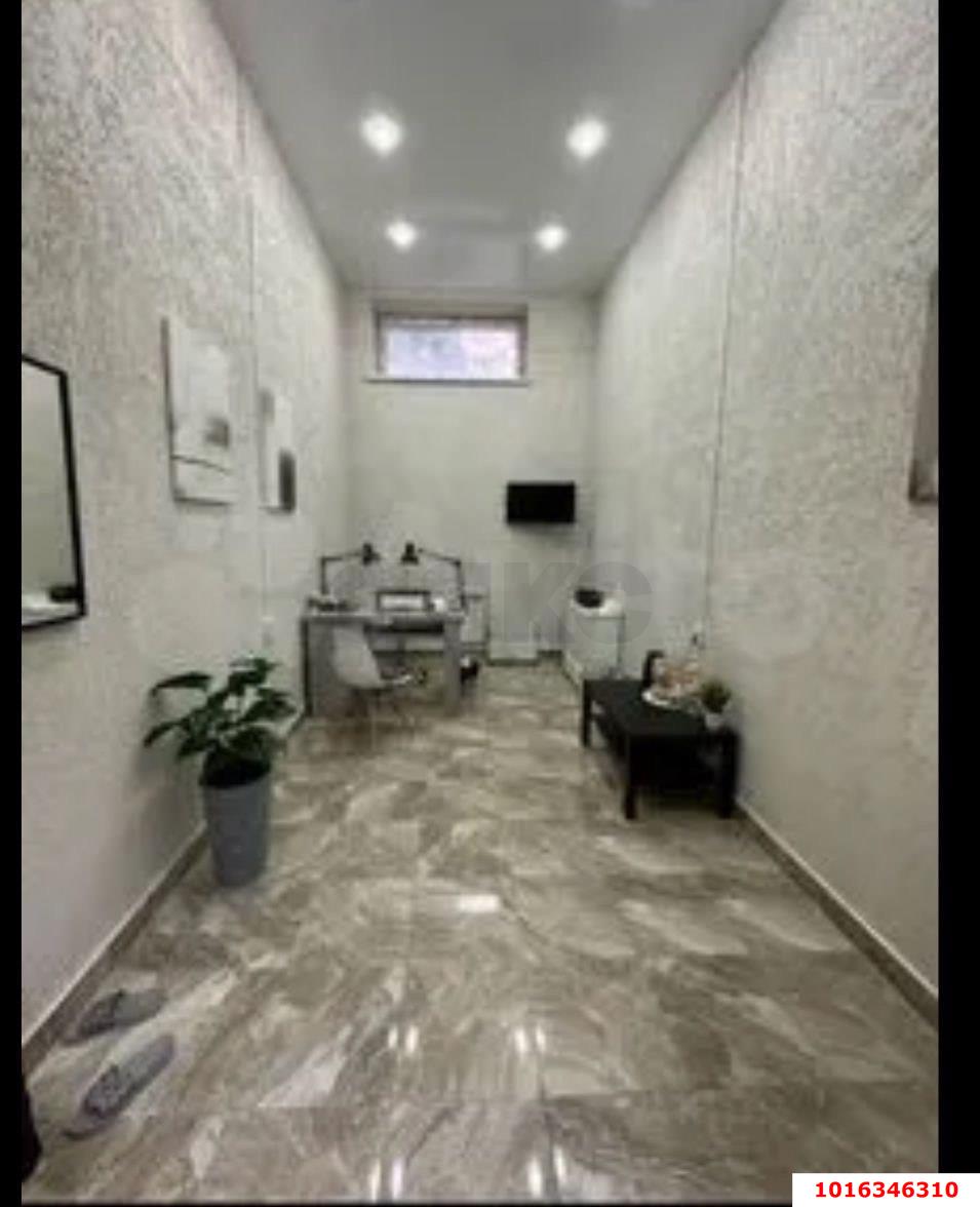 Фото №6: Коммерция 13 м² - Краснодар, Прикубанский внутригородской округ, Завод Радиоизмерительных Приборов, мкр. Музыкальный, ул. Московская, 140В