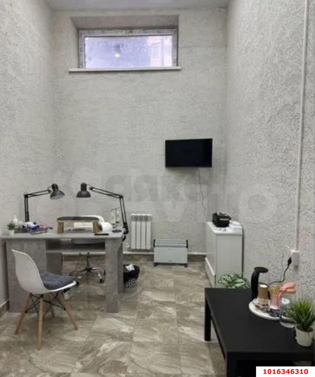 Фото №7: Коммерция 13 м² - Краснодар, Прикубанский внутригородской округ, Завод Радиоизмерительных Приборов, мкр. Музыкальный, ул. Московская, 140В