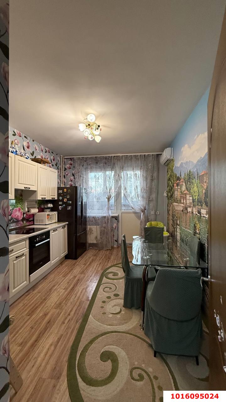 Фото №2: 2-комнатная квартира 62 м² - Краснодар, Прикубанский внутригородской округ, мкр. ЖК Бауинвест, ул. имени 40-летия Победы, 184к1