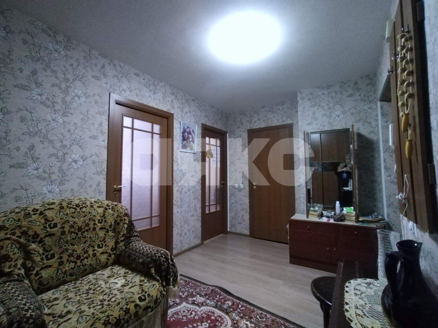 Фото №8: 1-комнатная квартира <span class="whitespace-nowrap">47 м²</span>, <span class="whitespace-nowrap">1/10 эт.</span> - Волгоград, Тракторозаводский, Спартановка, мкр. 413-й, ул. набережная Волжской Флотилии, 21Б