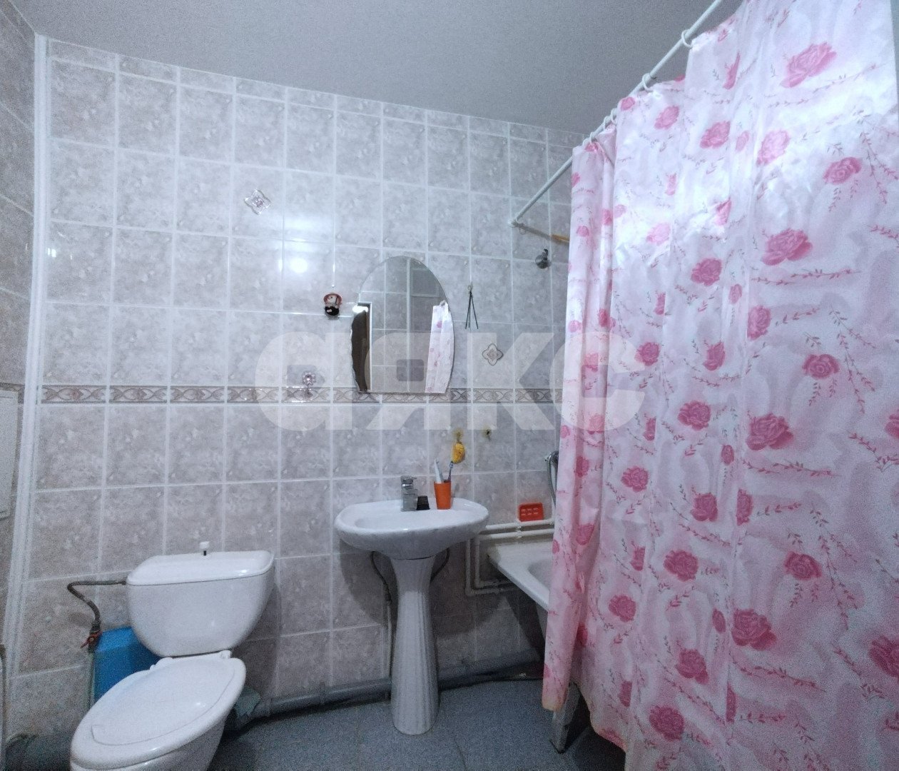 Фото №6: 1-комнатная квартира <span class="whitespace-nowrap">47 м²</span>, <span class="whitespace-nowrap">1/10 эт.</span> - Волгоград, Тракторозаводский, Спартановка, мкр. 413-й, ул. набережная Волжской Флотилии, 21Б