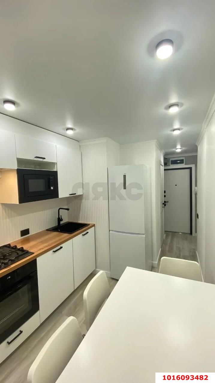 Фото №6: 4-комнатная квартира 67 м² - Краснодар, Карасунский внутригородской округ, Центральный внутригородской округ, мкр. Черёмушки, ул. Селезнёва, 88