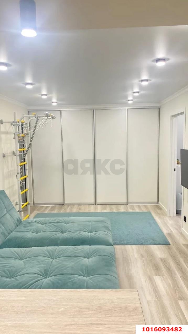 Фото №3: 4-комнатная квартира 67 м² - Краснодар, Карасунский внутригородской округ, Центральный внутригородской округ, мкр. Черёмушки, ул. Селезнёва, 88