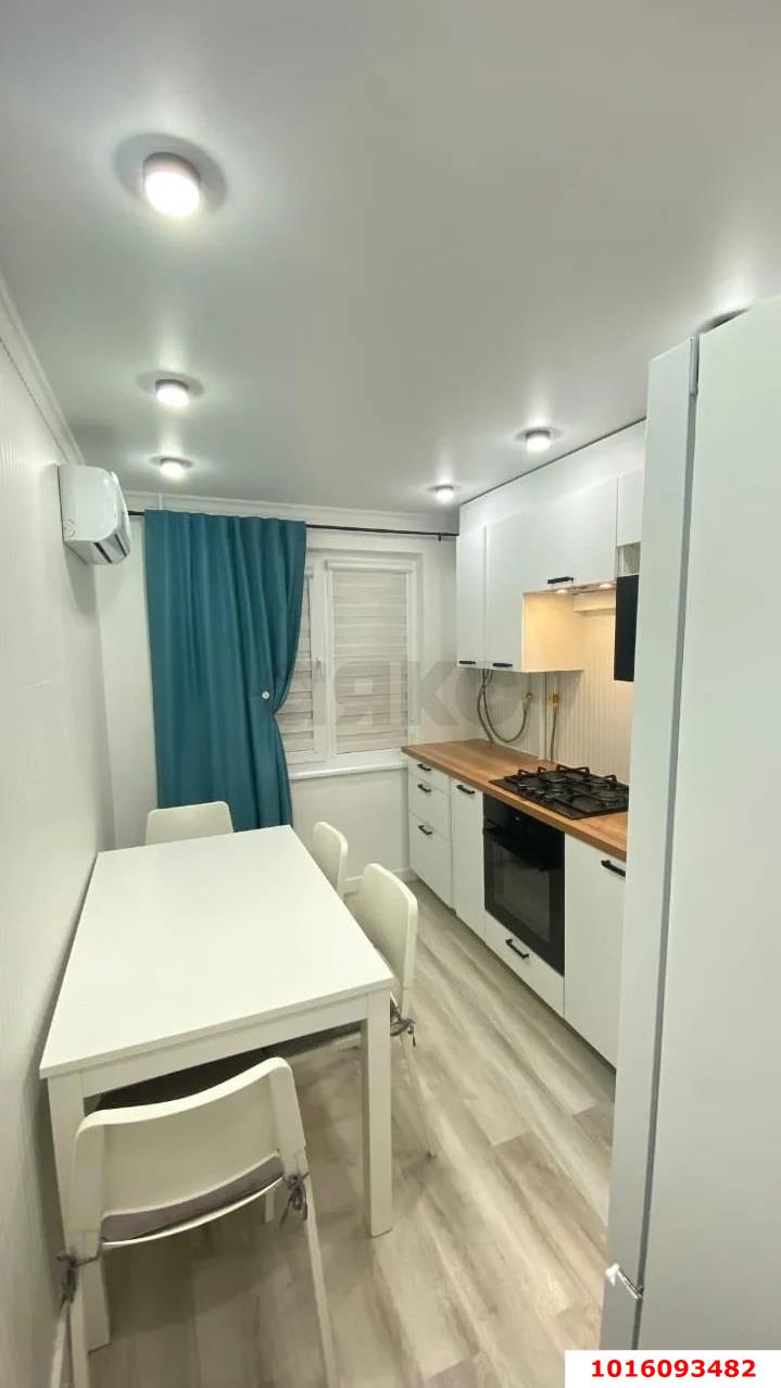 Фото №7: 4-комнатная квартира 67 м² - Краснодар, Карасунский внутригородской округ, Центральный внутригородской округ, мкр. Черёмушки, ул. Селезнёва, 88