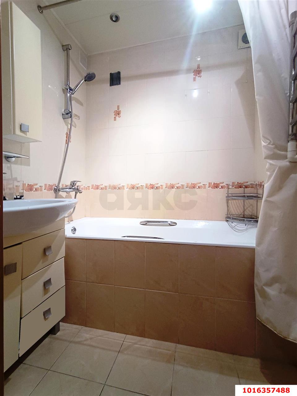 Фото №14: 2-комнатная квартира 55 м² - Краснодар, Карасунский внутригородской округ, мкр. Комсомольский, ул. Уральская, 162