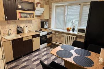 Фото №1: 2-комнатная квартира 34 м² - Краснодар, мкр. Хлопчато-бумажный Комбинат, ул. Таганрогская, 5