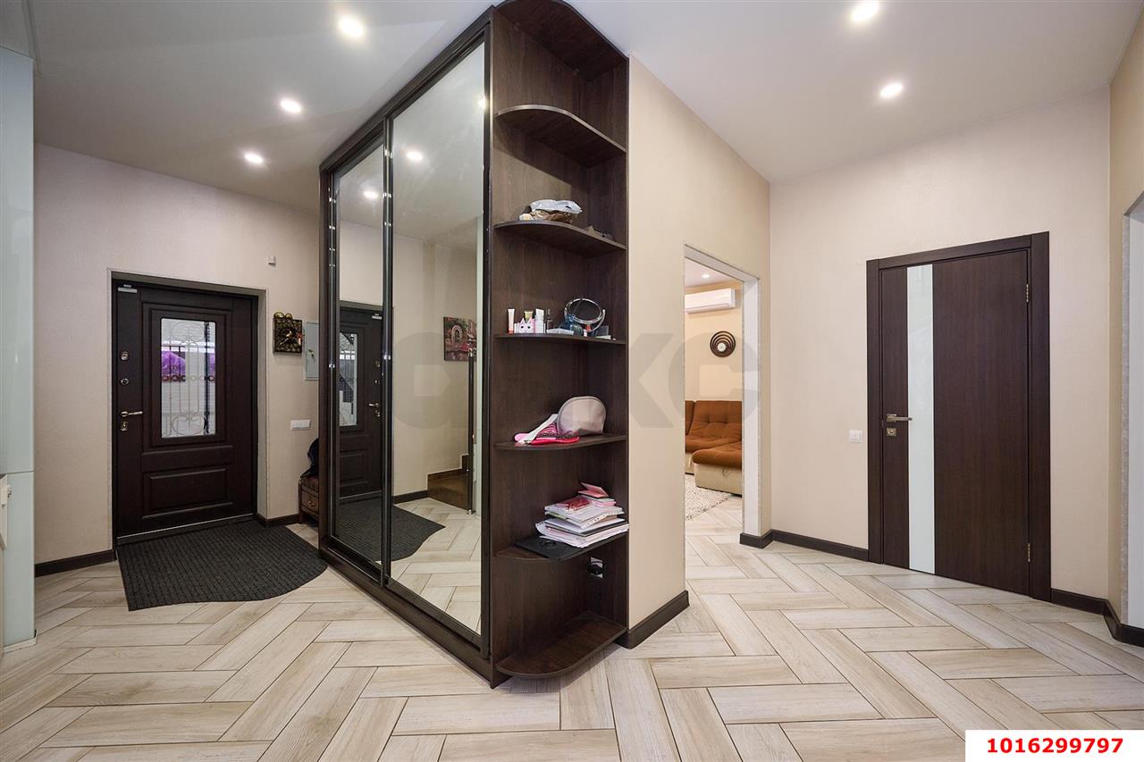 Фото №4: Дом 148 м² + 3.83 сот. - Краснодар, Прикубанский внутригородской округ, коттеджный  Вилланова, мкр. КП Золотой город, ул. Поморская, 74