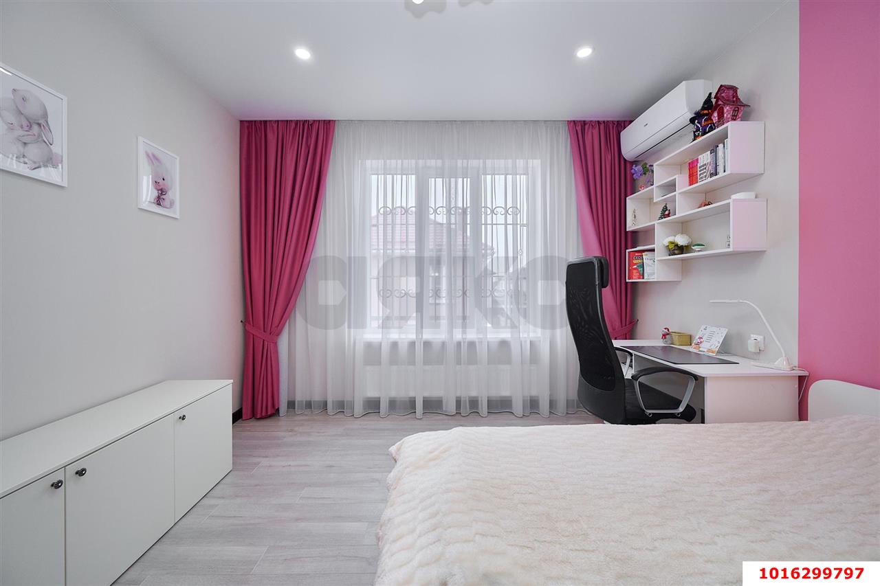 Фото №13: Дом 148 м² + 3.83 сот. - Краснодар, Прикубанский внутригородской округ, коттеджный  Вилланова, мкр. КП Золотой город, ул. Поморская, 74