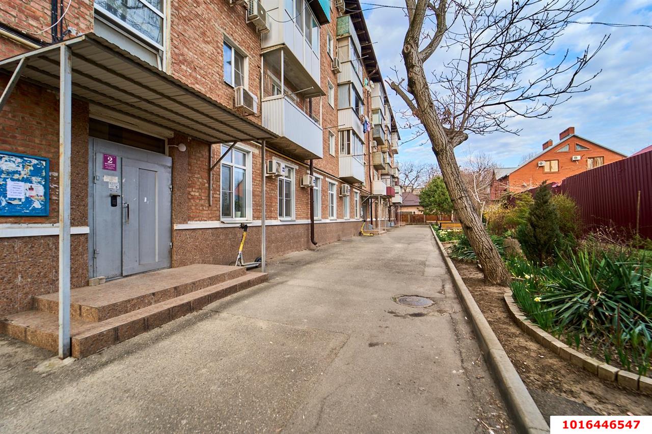 Фото №12: 1-комнатная квартира 28 м² - Краснодар, Центральный внутригородской округ, Покровка, мкр. Центральный, ул. Радио, 12