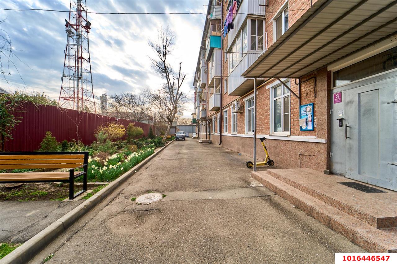 Фото №13: 1-комнатная квартира 28 м² - Краснодар, Центральный внутригородской округ, Покровка, мкр. Центральный, ул. Радио, 12