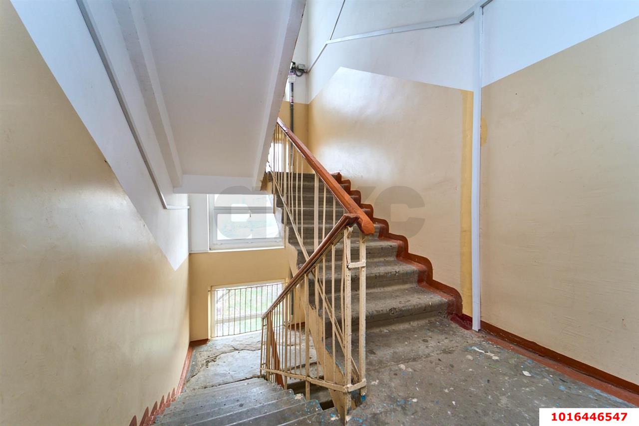 Фото №11: 1-комнатная квартира 28 м² - Краснодар, Центральный внутригородской округ, Покровка, мкр. Центральный, ул. Радио, 12