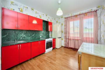 Фото №1: 1-комнатная квартира 36 м² - Краснодар, мкр. Почтовый, ул. имени Валерия Гассия, 4/4