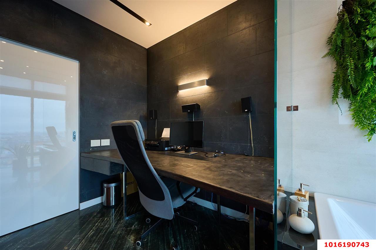 Фото №32: Пентхаус 332 м² - Краснодар, Центральный внутригородской округ, Завод Измерительных Приборов, мкр. жилой комплекс Ривьера, ул. Московская, 57/1