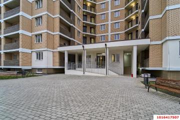 Фото №2: 1-комнатная квартира 45 м² - Краснодар, мкр. жилой комплекс Жемчужина, ул. имени Ф.И. Шаляпина, 30/1к1